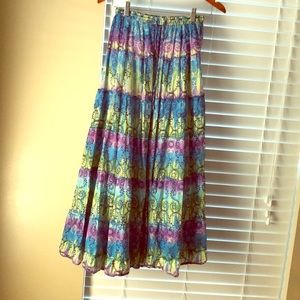 Long floral skirt. Boho. 100% Cotton.